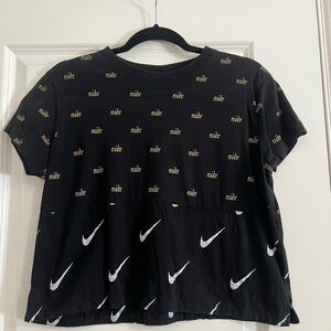 Nike Black and White Logo crop T-Shirt